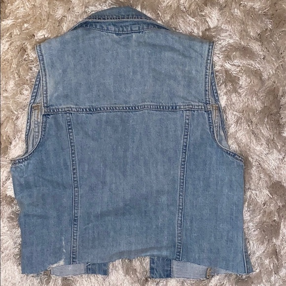 Cropped Hollister jean vest jacket - Picture 3 of 3